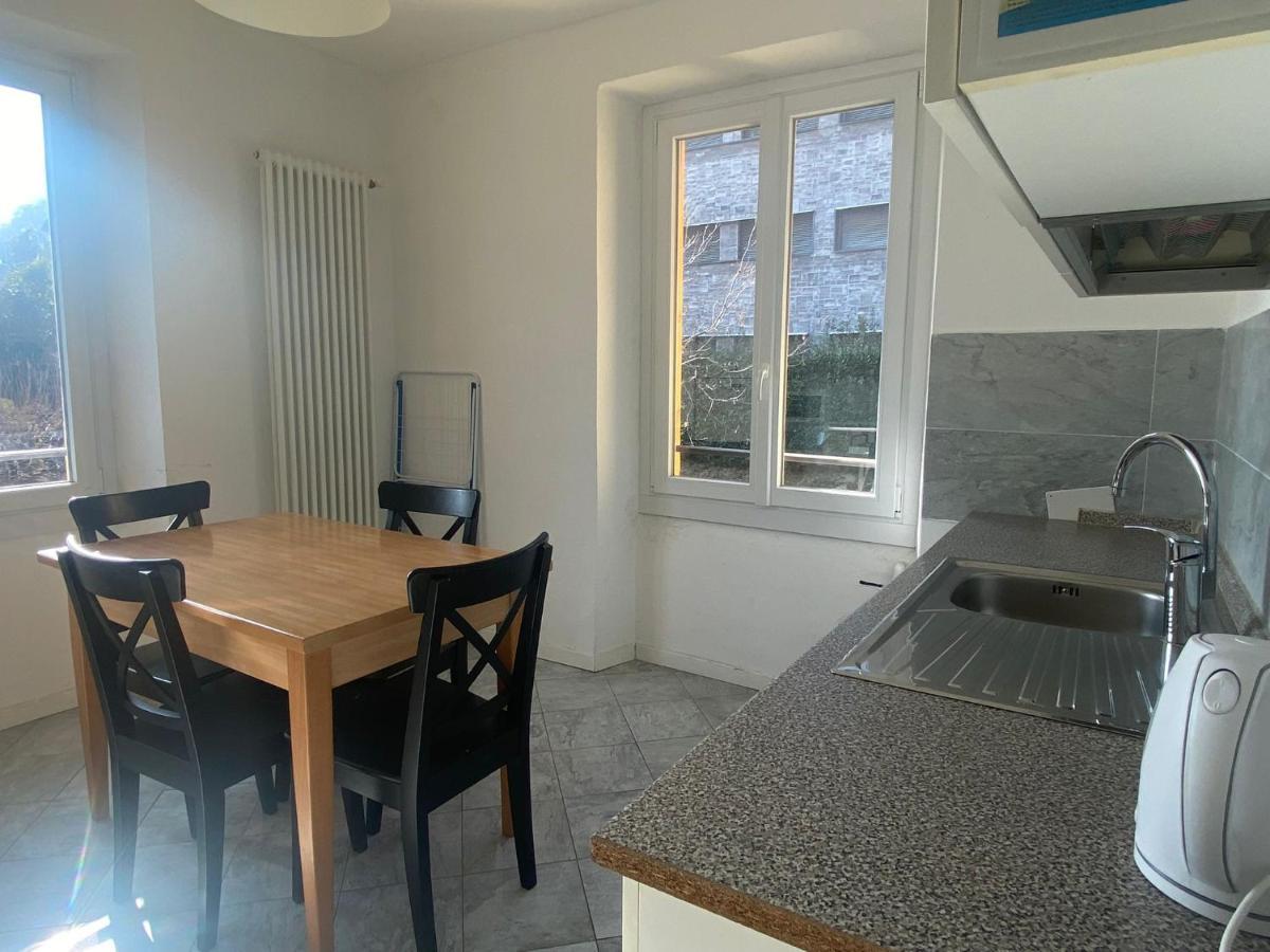 The Family - Apartments In Villa With Lake View Argegno Eksteriør bilde